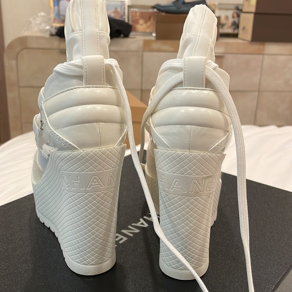 CHANEL LACE UP WEDGE BOOTS - Picture 3 of 6